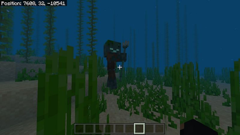 Как вызвать молнию в Minecraft0